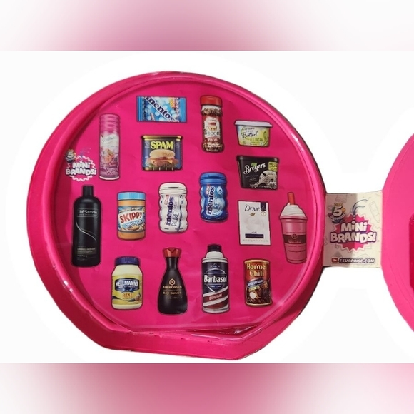 Mini Brand Collector Case and Guide - Picture 4 of 8